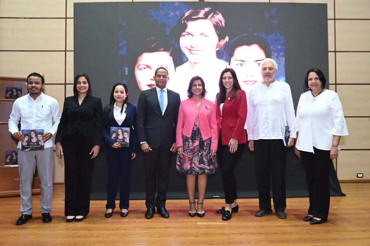 Presentan nueva edición libro “Amén de Mariposas” en homenaje a las hermanas Mirabal Presentan nueva edición libro “Amén de Mariposas” en homenaje a las hermanas Mirabal