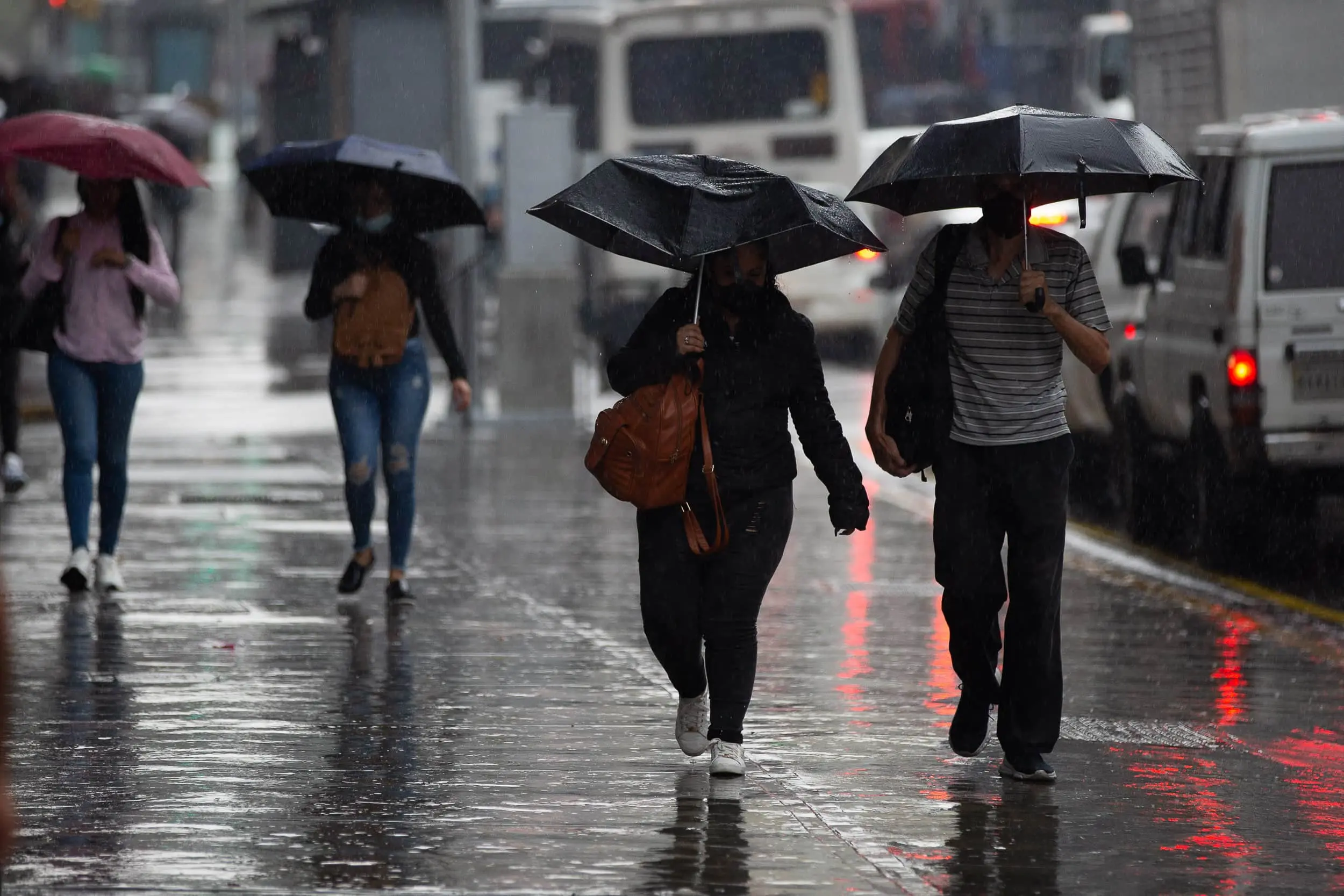 Meteorología pronostica chubascos aislados para este sábado Meteorología pronostica chubascos aislados para este sábado