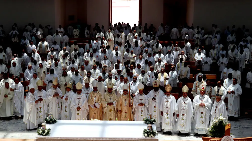 Cientos de sacerdotes celebran el Jubileo Nacional del Clero Cientos de sacerdotes celebran el Jubileo Nacional del Clero