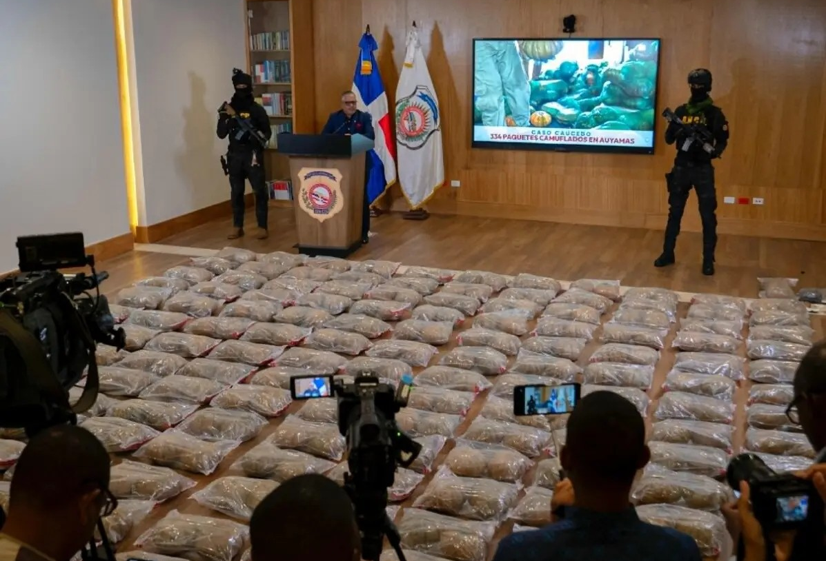 Incautan 334 paquetes de cocaína en el puerto de Caucedo