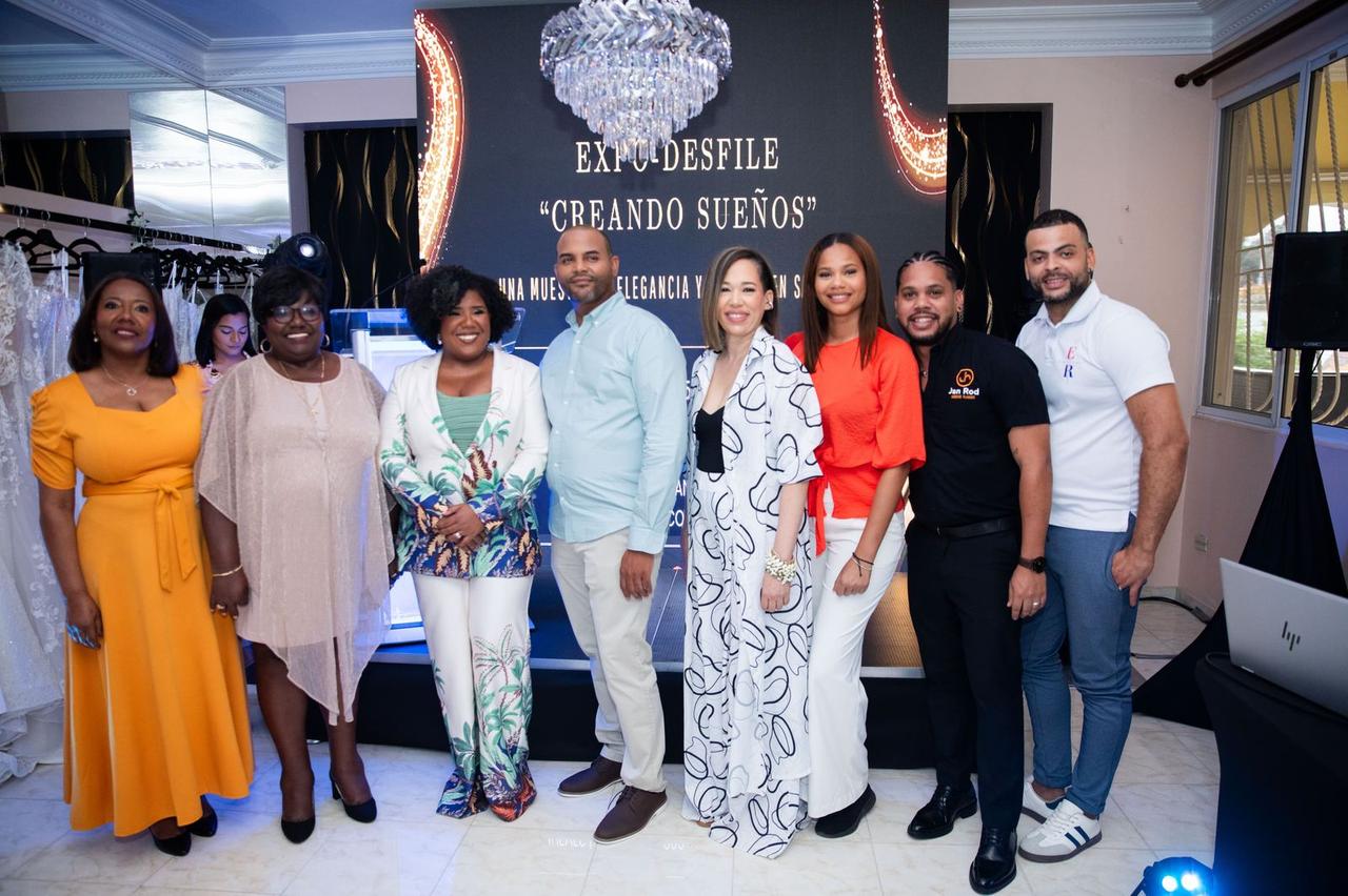 Jardín de Novias y Quinces Glam ofrecen detalles de Expo-Desfile “Creando Sueños” Jardín de Novias y Quinces Glam ofrecen detalles de Expo-Desfile “Creando Sueños”