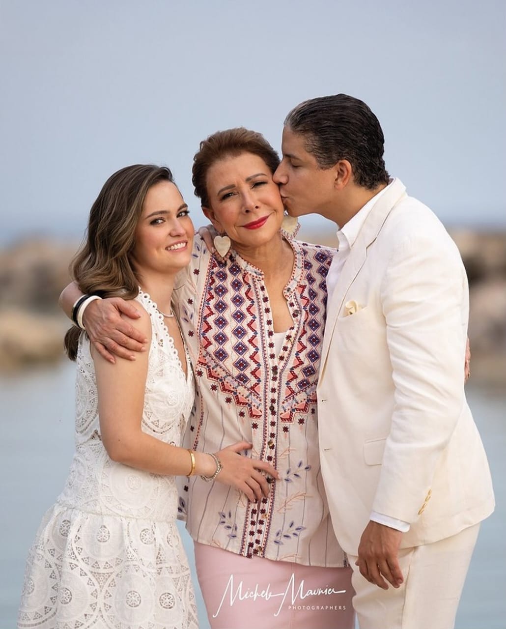 Melba Segura de Grullón rinde emotivo homenaje a su hija fallecida en Jet Set Melba Segura de Grullón rinde emotivo homenaje a su hija fallecida en Jet Set
