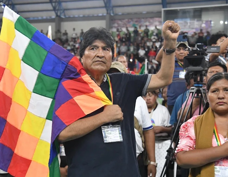 Anulan orden de captura contra expresidente en Bolivia Anulan orden de captura contra expresidente en Bolivia