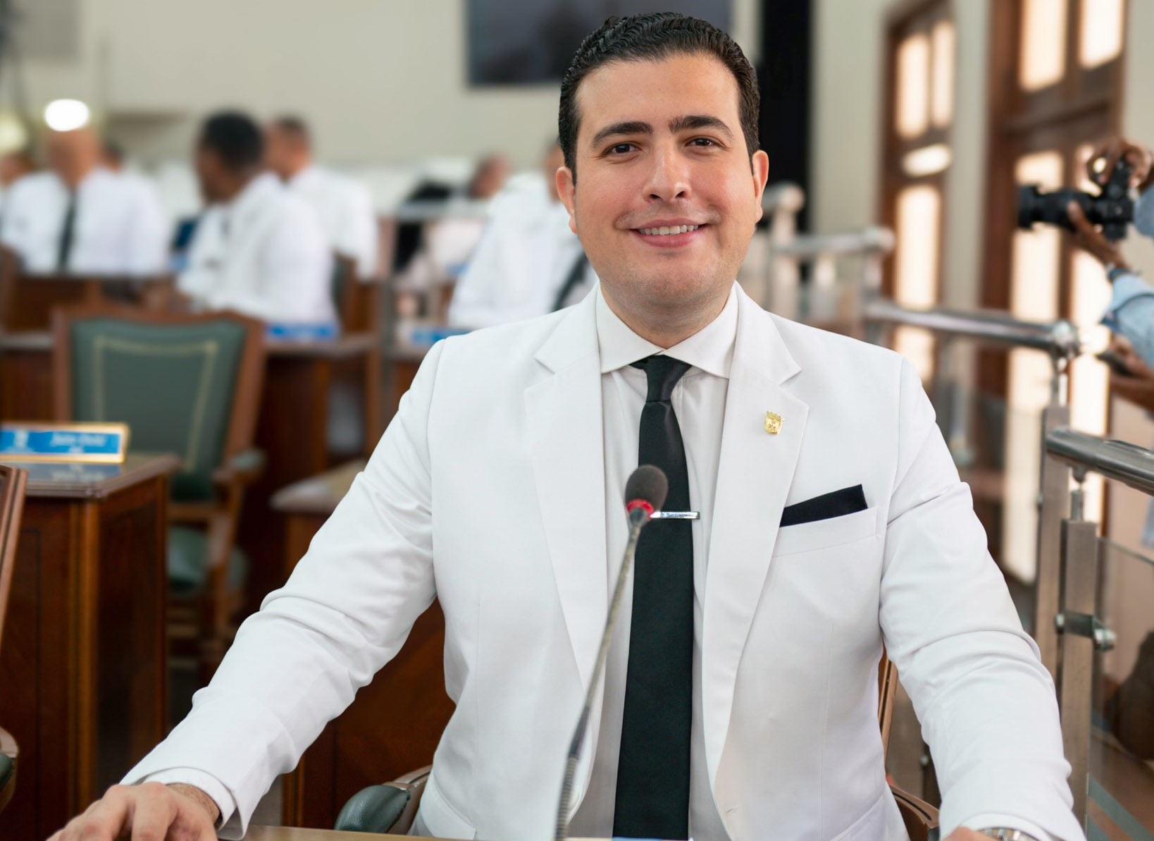 Feliz Pacheco cuestiona decreto de emergencia sanitaria Feliz Pacheco cuestiona decreto de emergencia sanitaria