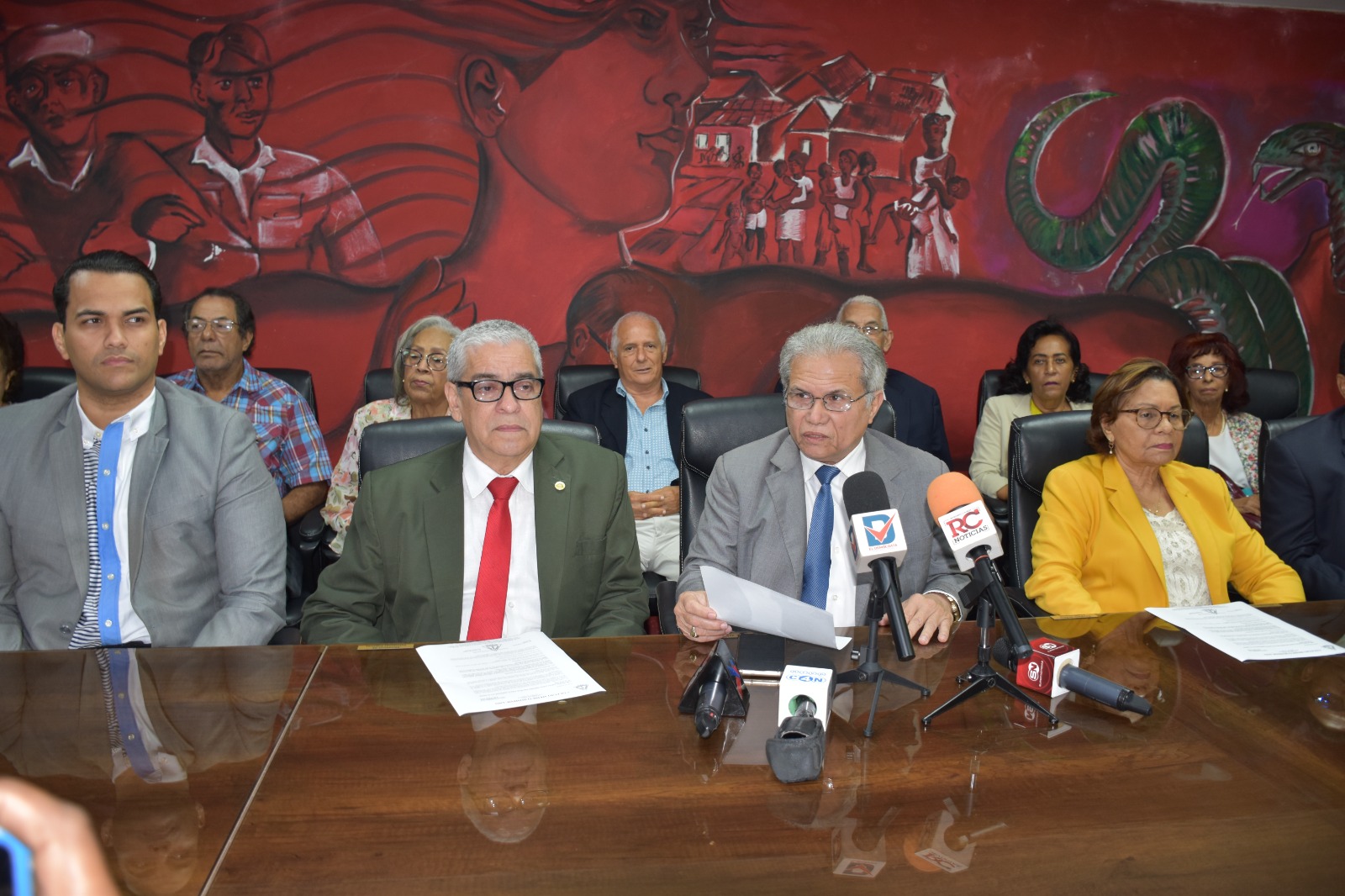 CMD anuncian paro nacional por despidos y acusan al Ministro de Salud de negarse al diálogo