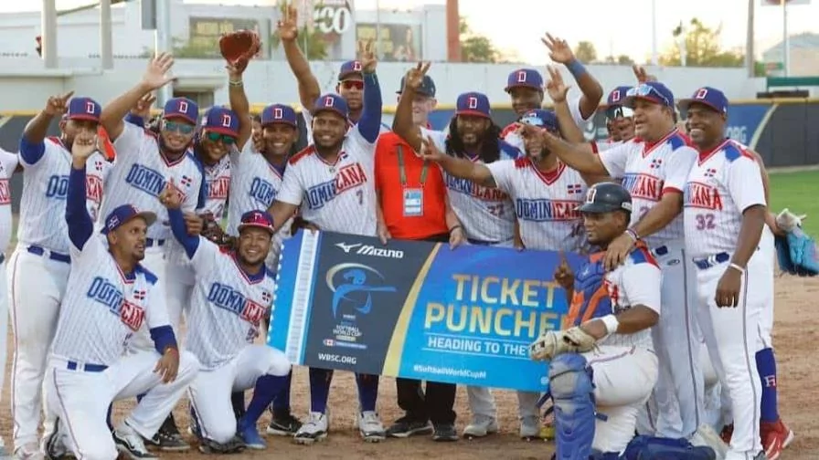 RD alista su equipo para competir en la Copa Mundial de Sóftbol RD alista su equipo para competir en la Copa Mundial de Sóftbol