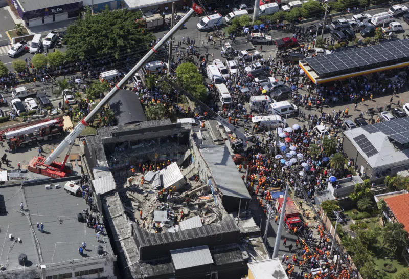 Informe técnico detalla fallas en colapso del Jet Set; entregado a la Procuraduría Informe técnico detalla fallas en colapso del Jet Set; entregado a la Procuraduría