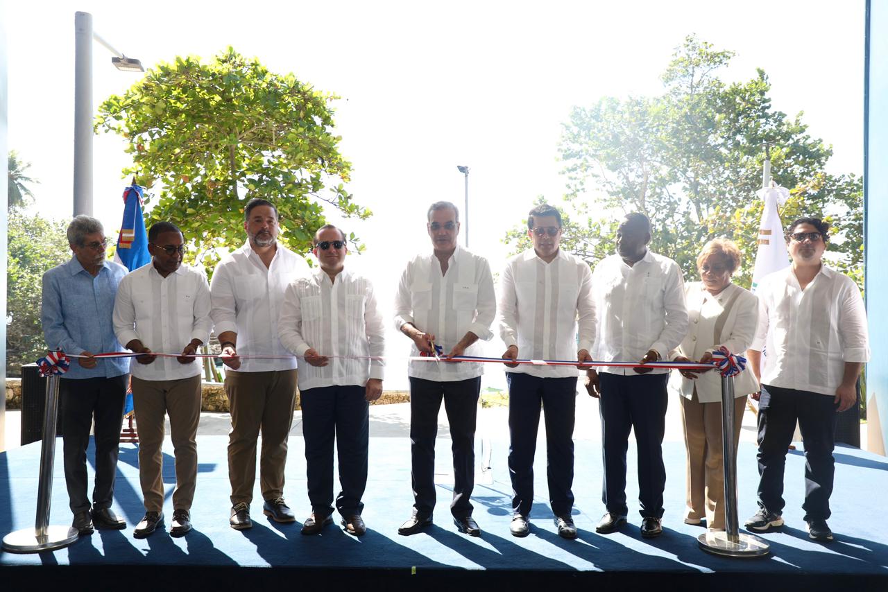 Presidente Abinader resalta valor histórico, turístico y comunitario del Parque Submarino La Caleta Presidente Abinader resalta valor histórico, turístico y comunitario del Parque Submarino La Caleta