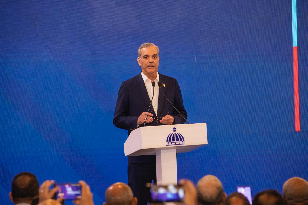 Presidente Abinader presenta “Puntos VIDA”, una red nacional de espacios seguros para proteger a mujeres en situación de violencia Presidente Abinader presenta “Puntos VIDA”, una red nacional de espacios seguros para proteger a mujeres en situación de violencia