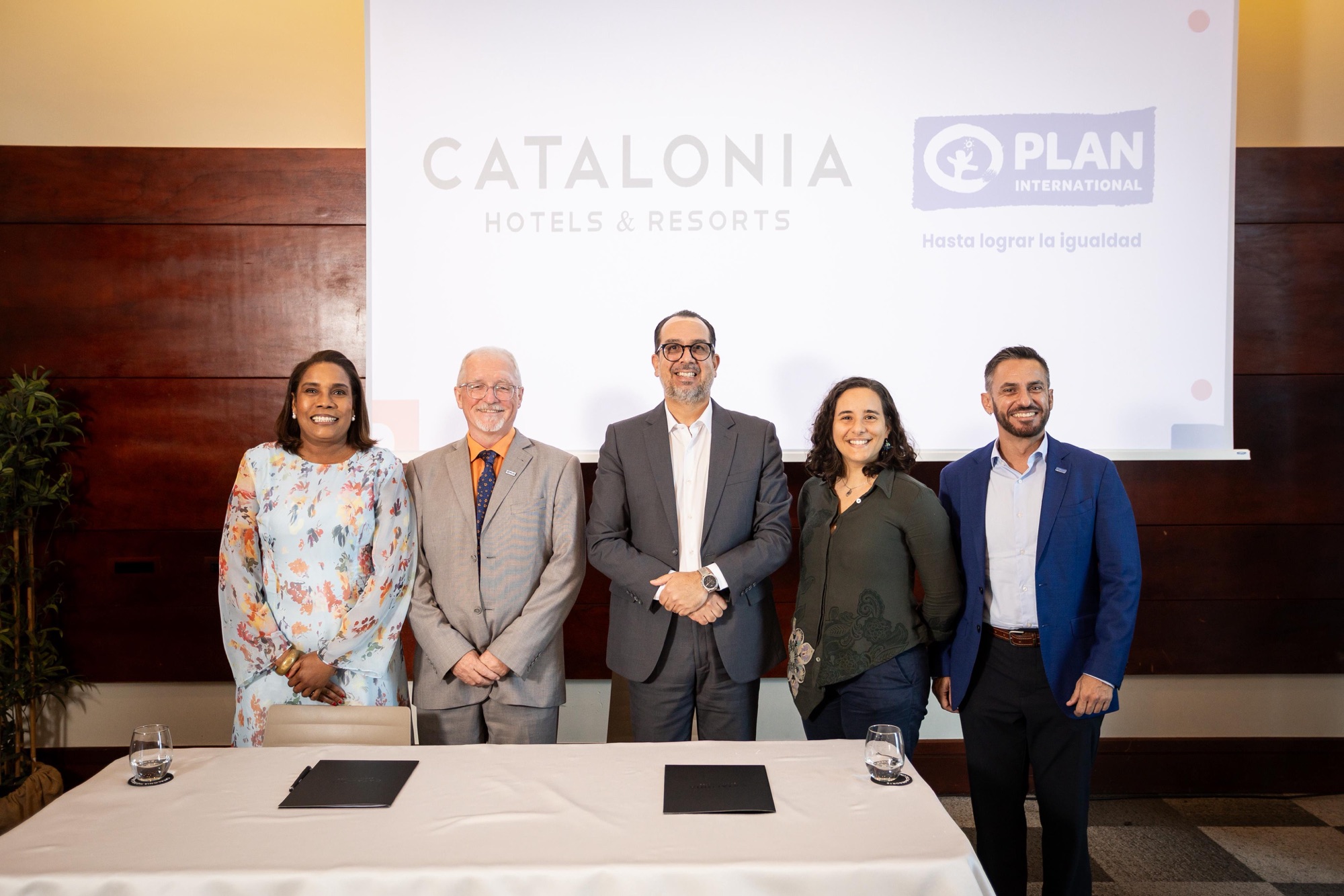 Hoteles Catalonia & Resorts y Plan International República Dominicana fortalecen alianza para impulsar la empleabilidad juvenil Hoteles Catalonia & Resorts y Plan International República Dominicana fortalecen alianza para impulsar la empleabilidad juvenil