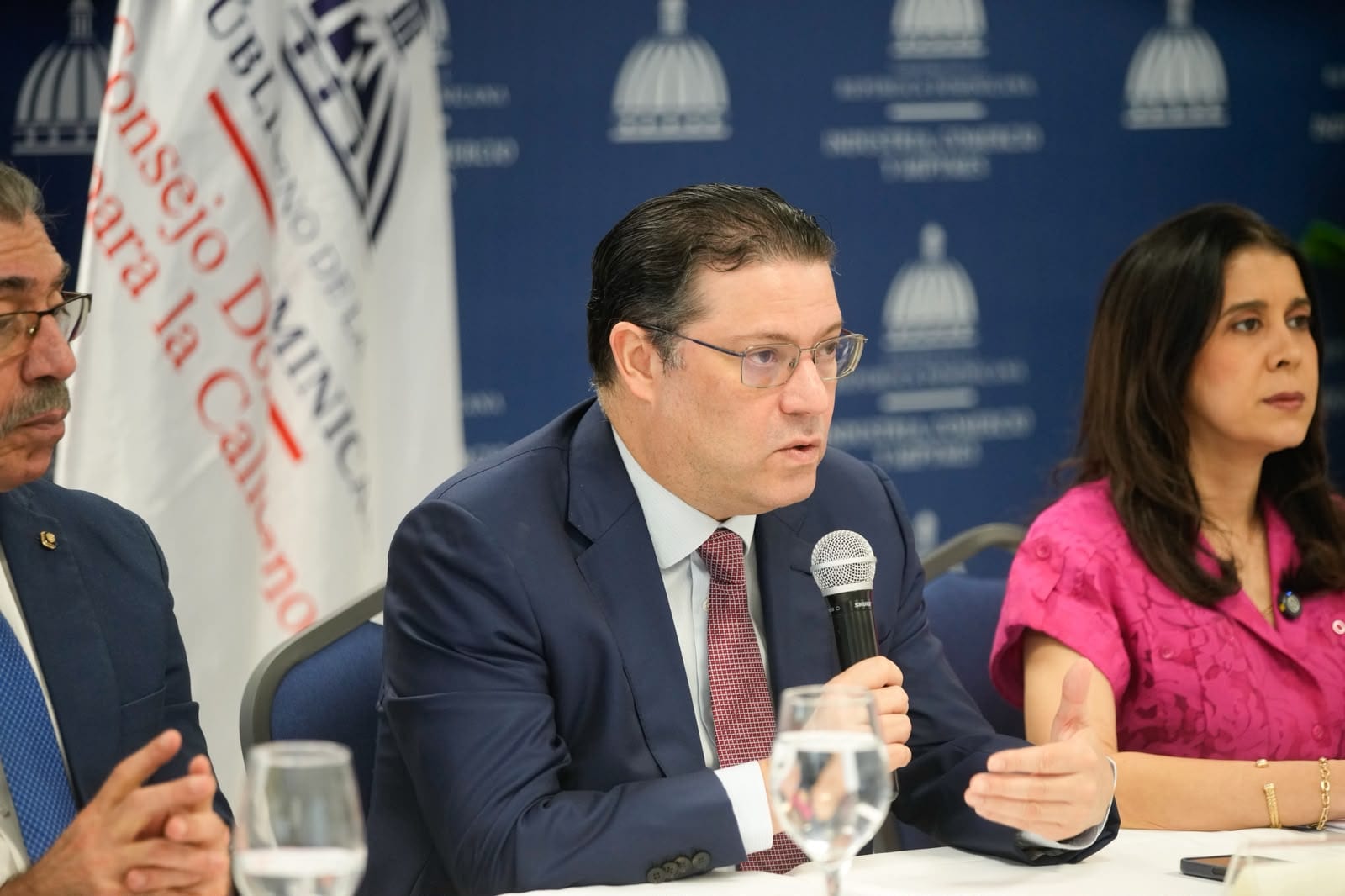 Ministro Sanz Lovatón destaca importancia de la calidad para la economía dominicana Ministro Sanz Lovatón destaca importancia de la calidad para la economía dominicana