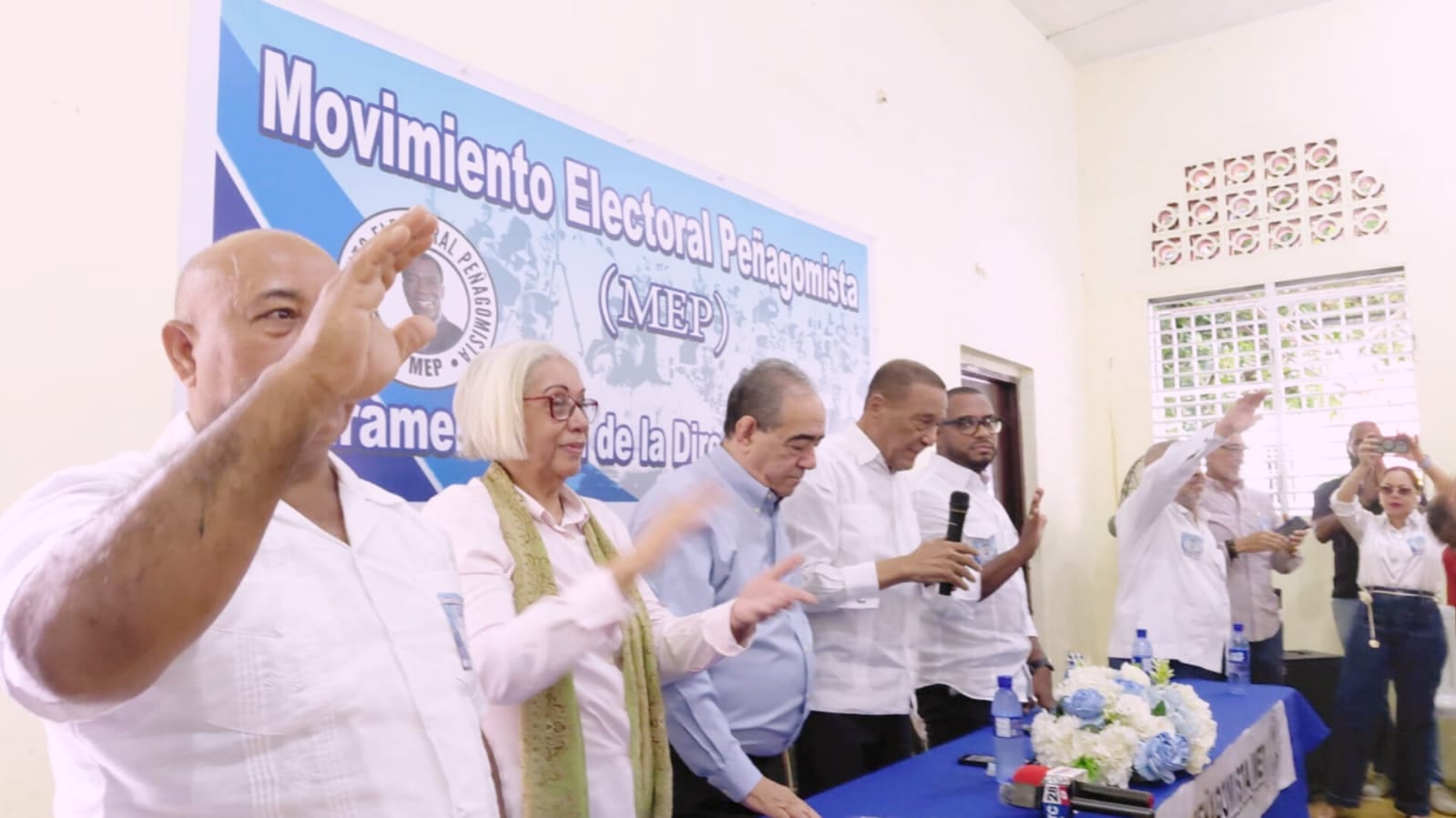 Movimiento Electoral Peñagomista (MEP) juramenta su Dirección Nacional y elige a Fiquito Vásquez como presidente Movimiento Electoral Peñagomista (MEP) juramenta su Dirección Nacional y elige a Fiquito Vásquez como presidente
